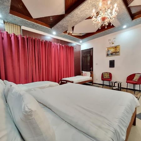 Shelton Mellton Lodges Rawalpindi Exterior photo